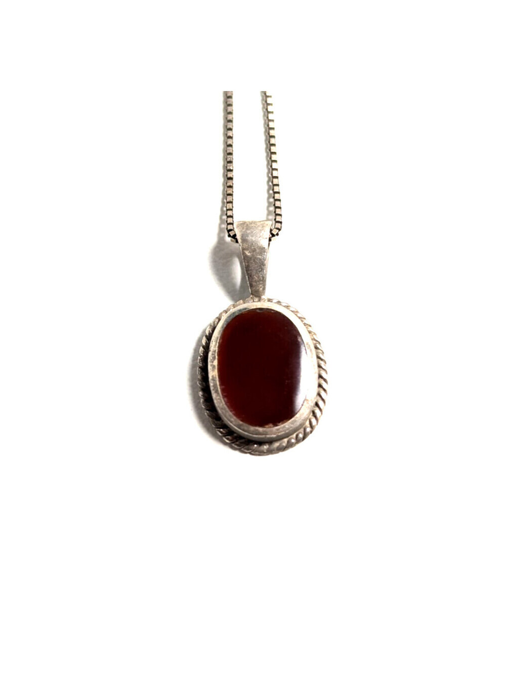 Sterling Silver 925 Chic Ruby Red Oval Cabochon Pendant Box Chain Necklace 42cm